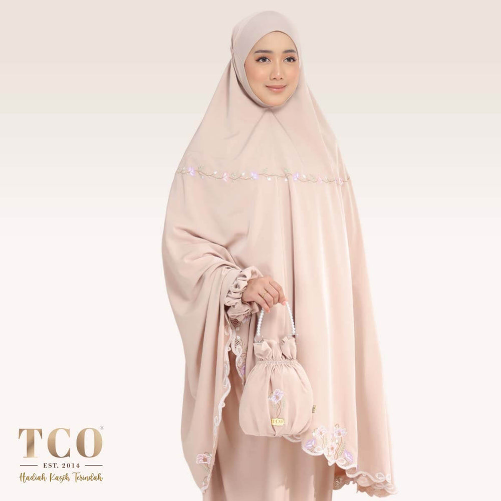 [LIMITED] Telekung Blossom Luxe in Almondy Latte