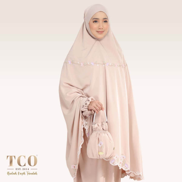 [LIMITED] Telekung Blossom Luxe in Almondy Latte
