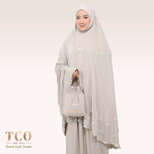 Telekung Daisy Luxe in Hazel Wood