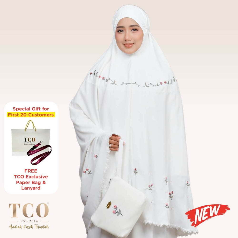 Telekung Nuur Petal in Off White Fuchsia