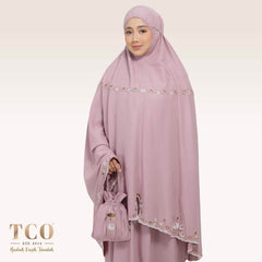 Telekung Pearl Yasmine in Plum Mauve
