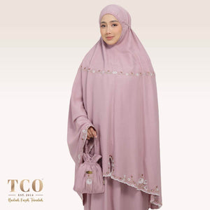 Telekung Pearl Yasmine in Plum Mauve