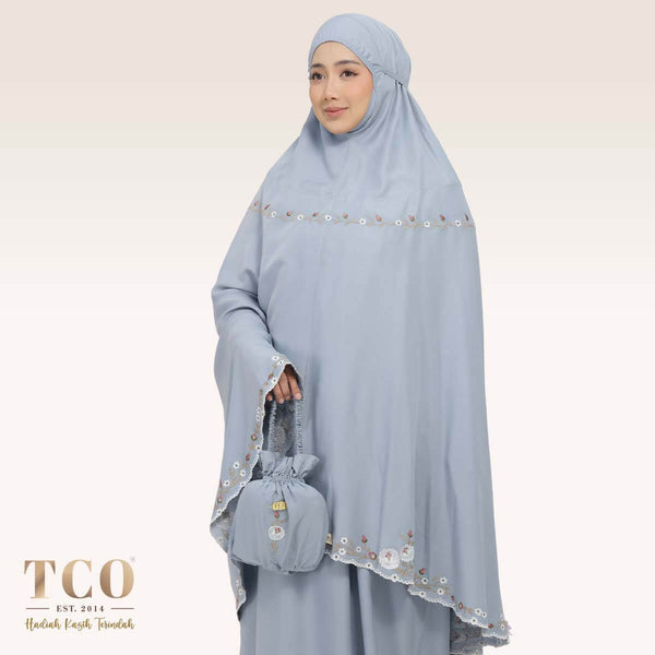 Telekung Pearl Yasmine in Smoky Bluish