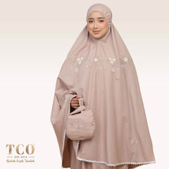 Telekung Salma in Toffee Latte