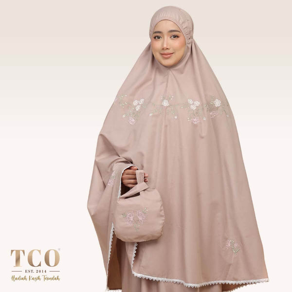 Telekung Salma in Toffee Latte