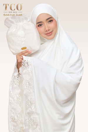 Telekung Nuur Fleur in Off White Pure