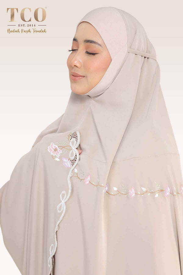 [LIMITED] Telekung Blossom Luxe in Hazel Wood