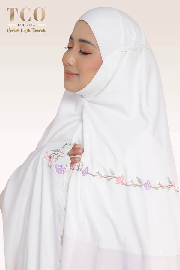 [LIMITED] Telekung Blossom Luxe in Off White
