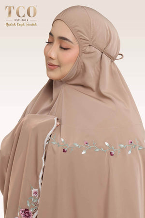 Telekung Mekar Luxe in Coco Mocha