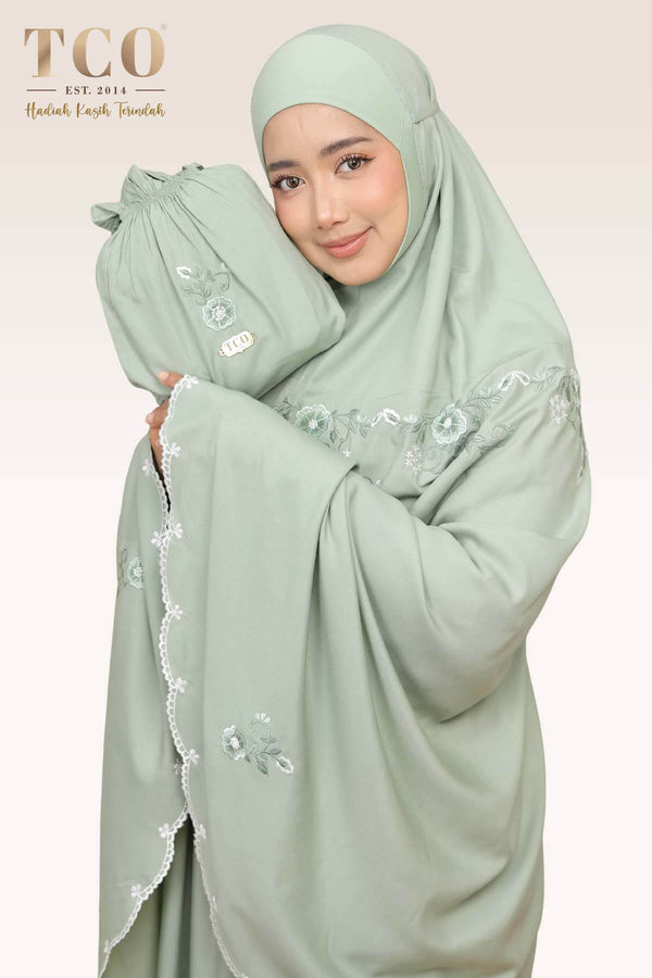 Telekung Pearl Ratna in Serene Green