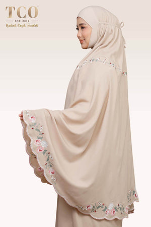 Telekung Pearl Rosabella in Sandy Latte