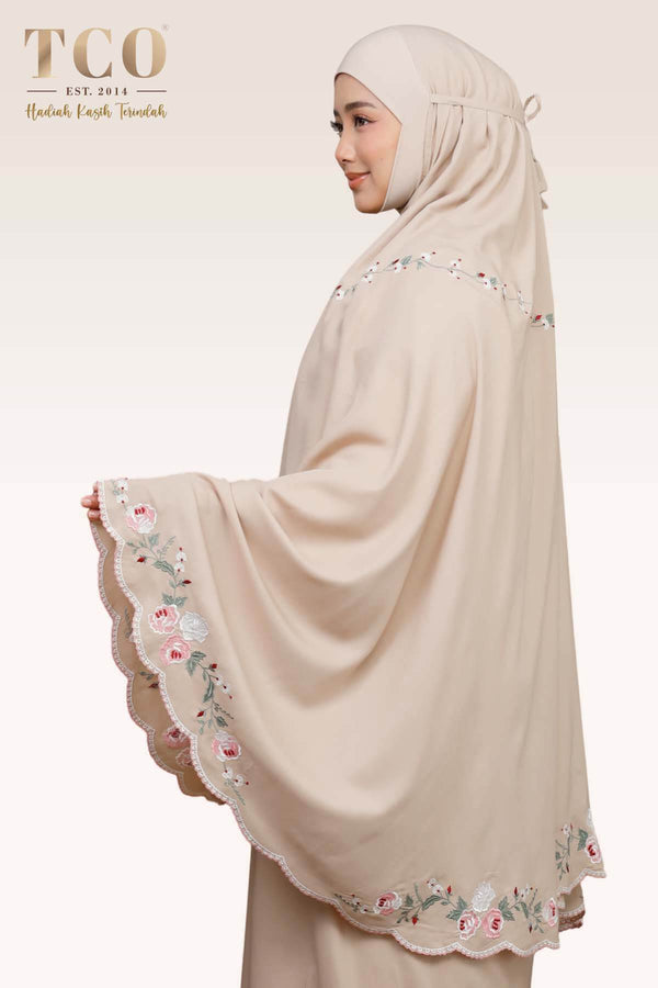 Telekung Pearl Rosabella in Sandy Latte