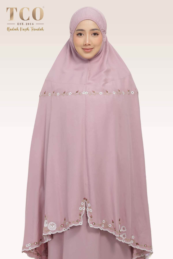 Telekung Pearl Yasmine in Plum Mauve