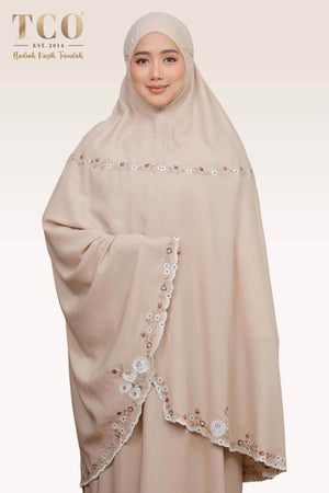 Telekung Pearl Yasmine in Sandy Latte