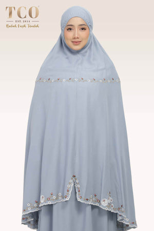 Telekung Pearl Yasmine in Smoky Bluish