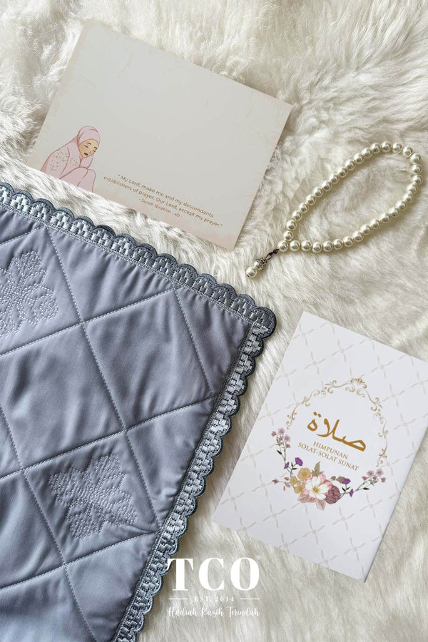Tatreez Mini Sajaddah in Grayish Blue