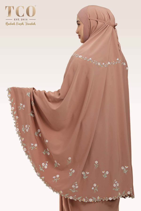 Telekung Daisy Luxe in Burnt Brick