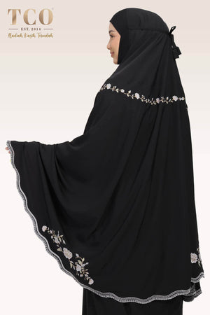 Telekung Kameela Luxe in Jet Black