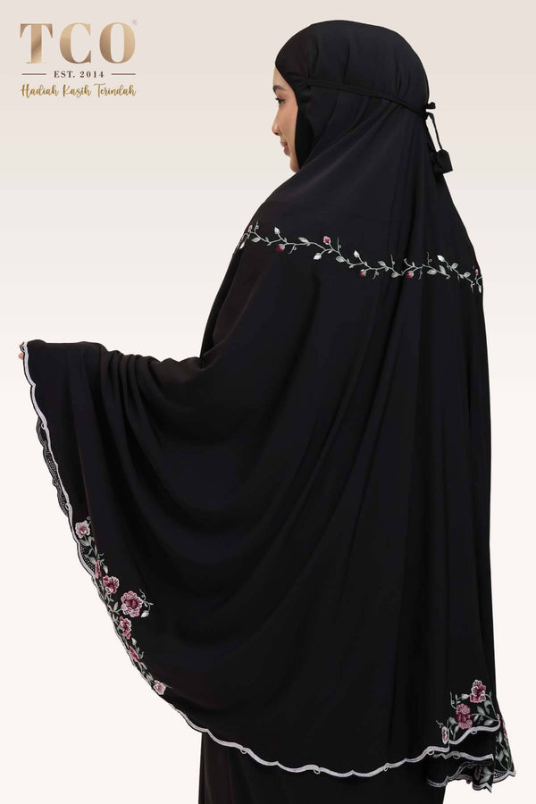 Telekung Mekar Luxe in Jet Black