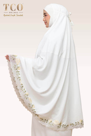 Telekung Nuur Rose in Off White Cream