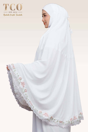Telekung Nuur Rose in Snow White Pastel