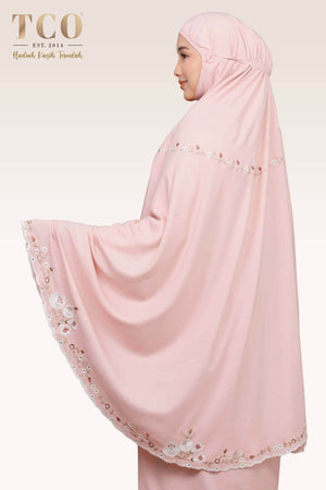 Telekung Pearl Yasmine in Pinky Blush