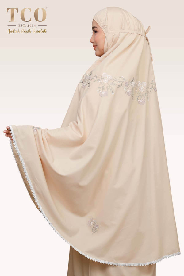 Telekung Salma in Caramel