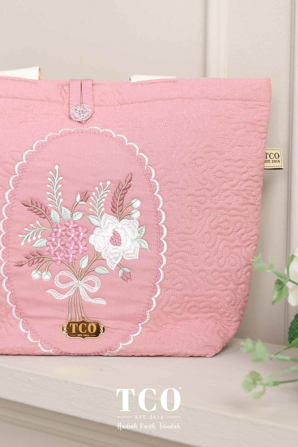Seri Maya Bag & Mini Sajaddah in Pastel Rose