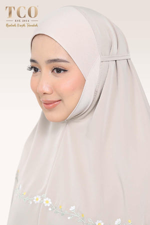 Telekung Daisy Luxe in Hazel Wood