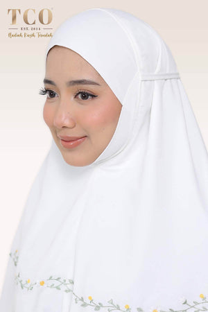 Telekung Daisy Luxe in Off White