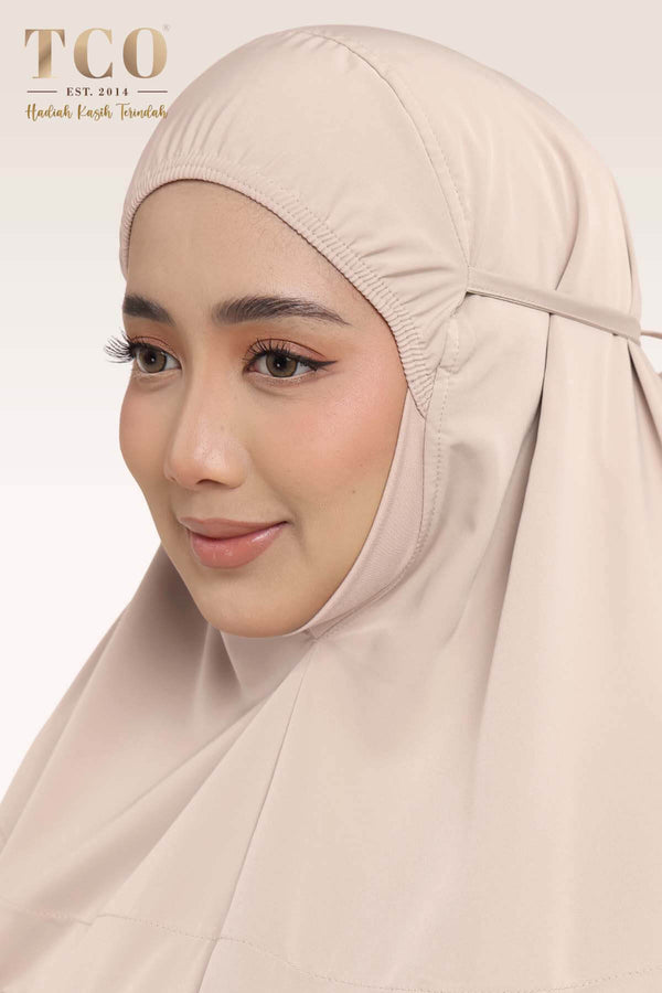Telekung Mekar Luxe in Almondy Latte