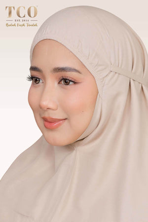 Telekung Pearl Yasmine in Sandy Latte