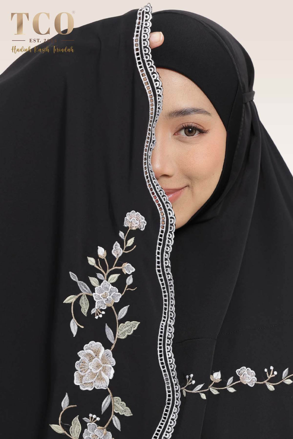 Telekung Kameela Luxe in Jet Black
