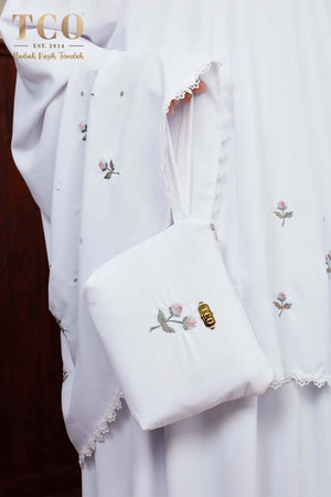 Telekung Nuur Petal in Snow White Berry