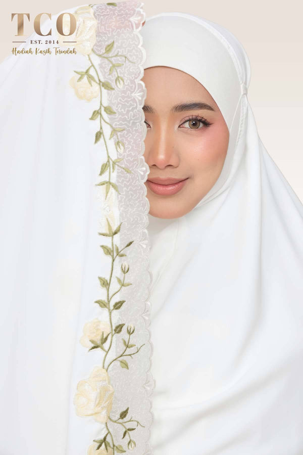 Telekung Nuur Rose in Off White Cream