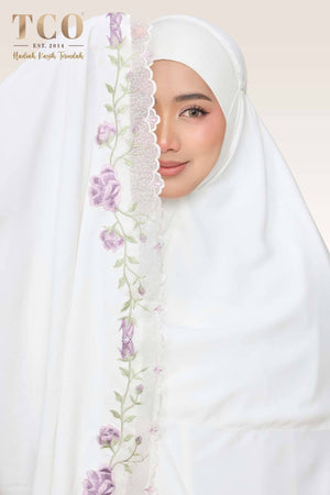 Telekung Nuur Rose in Off White Lavender