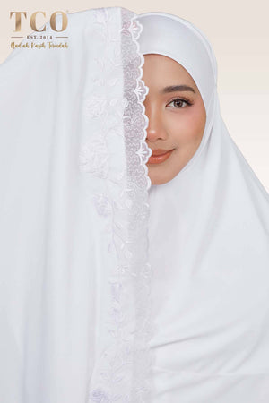 Telekung Nuur Rose in Snow White Pure