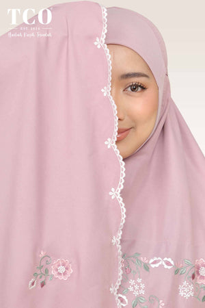 Telekung Pearl Ratna in Plum Mauve