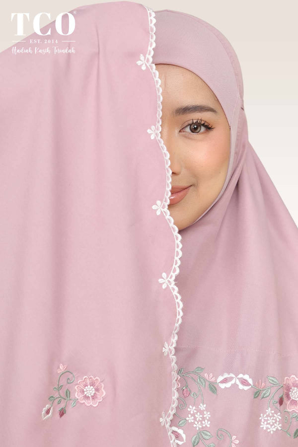 Telekung Pearl Ratna in Plum Mauve