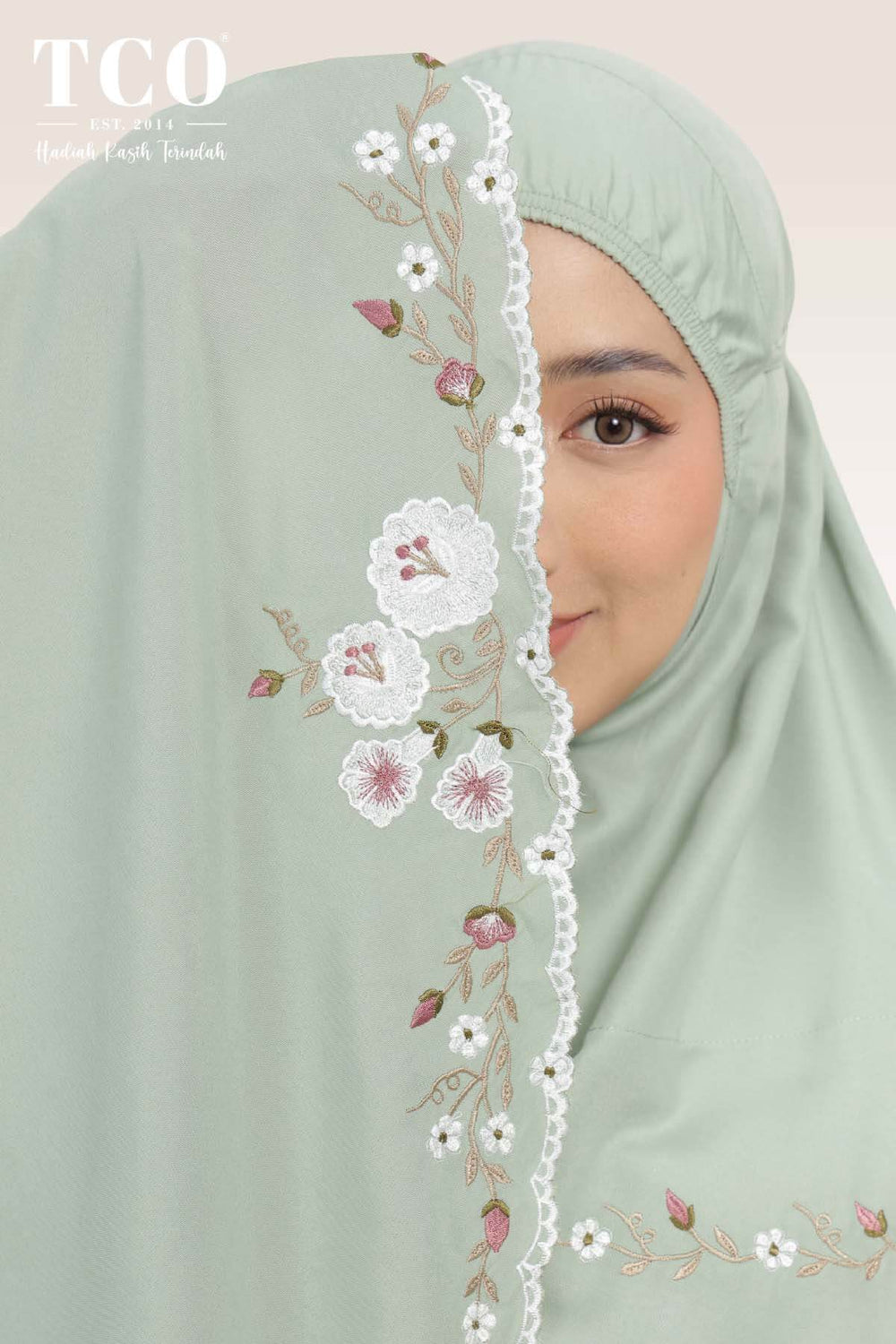 Telekung Pearl Yasmine in Serene Green