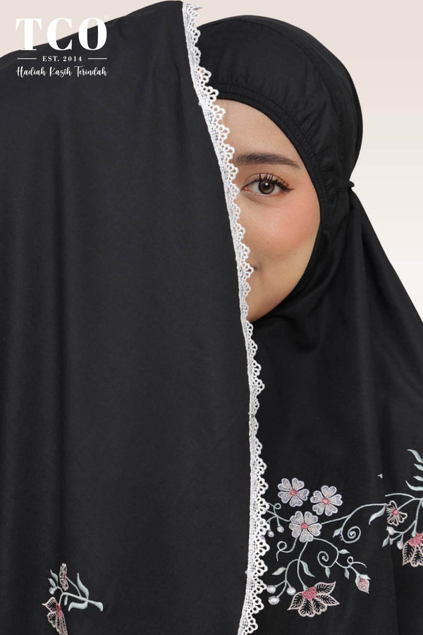 Telekung Salma in Black