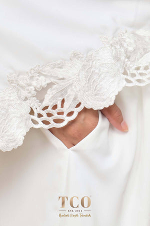 Telekung Nuur Fleur in Off White Pure
