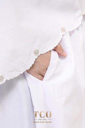 Telekung Florina in White
