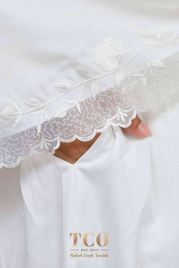 Telekung Nuur Rose in Off White Pure