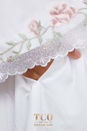Telekung Nuur Rose in Snow White Pastel