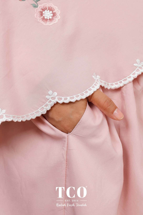 Telekung Pearl Ratna in Pinky Blush