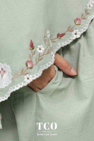 Telekung Pearl Yasmine in Serene Green