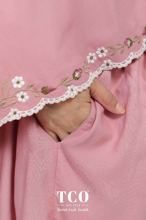 Telekung Pearl Yasmine in Pastel Rose
