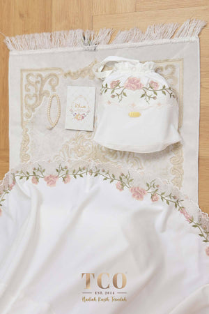 Telekung Nuur Rose in Off White Blush