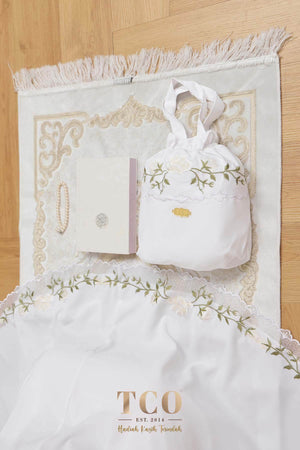 Telekung Nuur Rose in Snow White Ivory